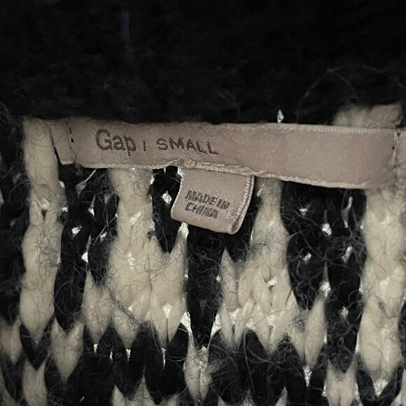 Gap Knitted Fairisle Long Cardigan in White and Indigo/Navy, Size Small - Picture 10 of 12